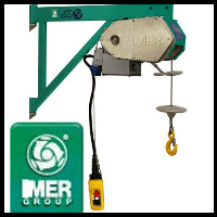 imer es150 scaffold hoist with Imer logo