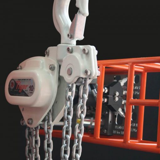 Tiger rcb rov subsea chain hoist close up